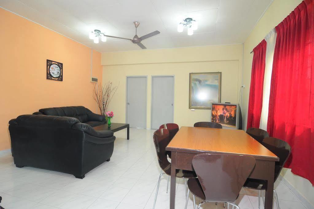 Chin Hua Holiday Home 5 Malacca エクステリア 写真